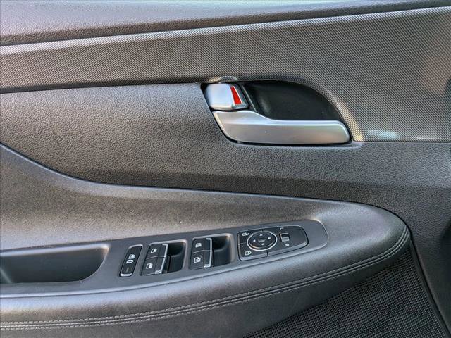 Used 2023 Hyundai Santa Fe SEL image 15