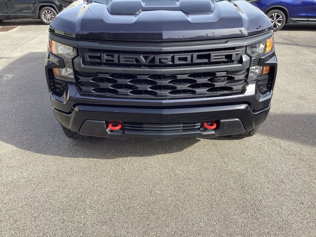 Used 2023 Chevrolet Silverado 1500 Custom Trail Boss w/ LPO, Dark Essentials Package image 18