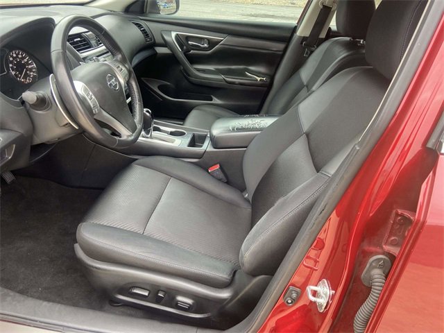Used 2018 Nissan Altima 2.5 SR image 14