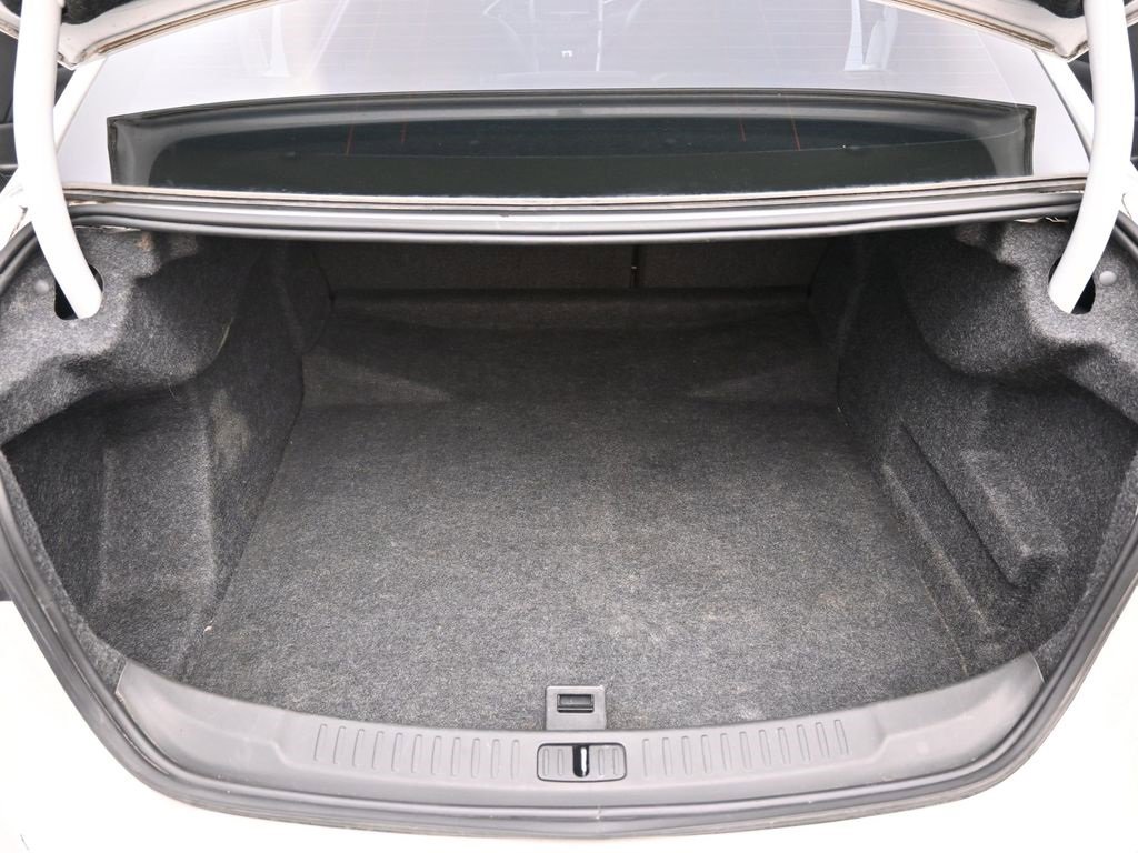 Used 2013 Chevrolet Malibu LT w/ Power Convenience Package image 26