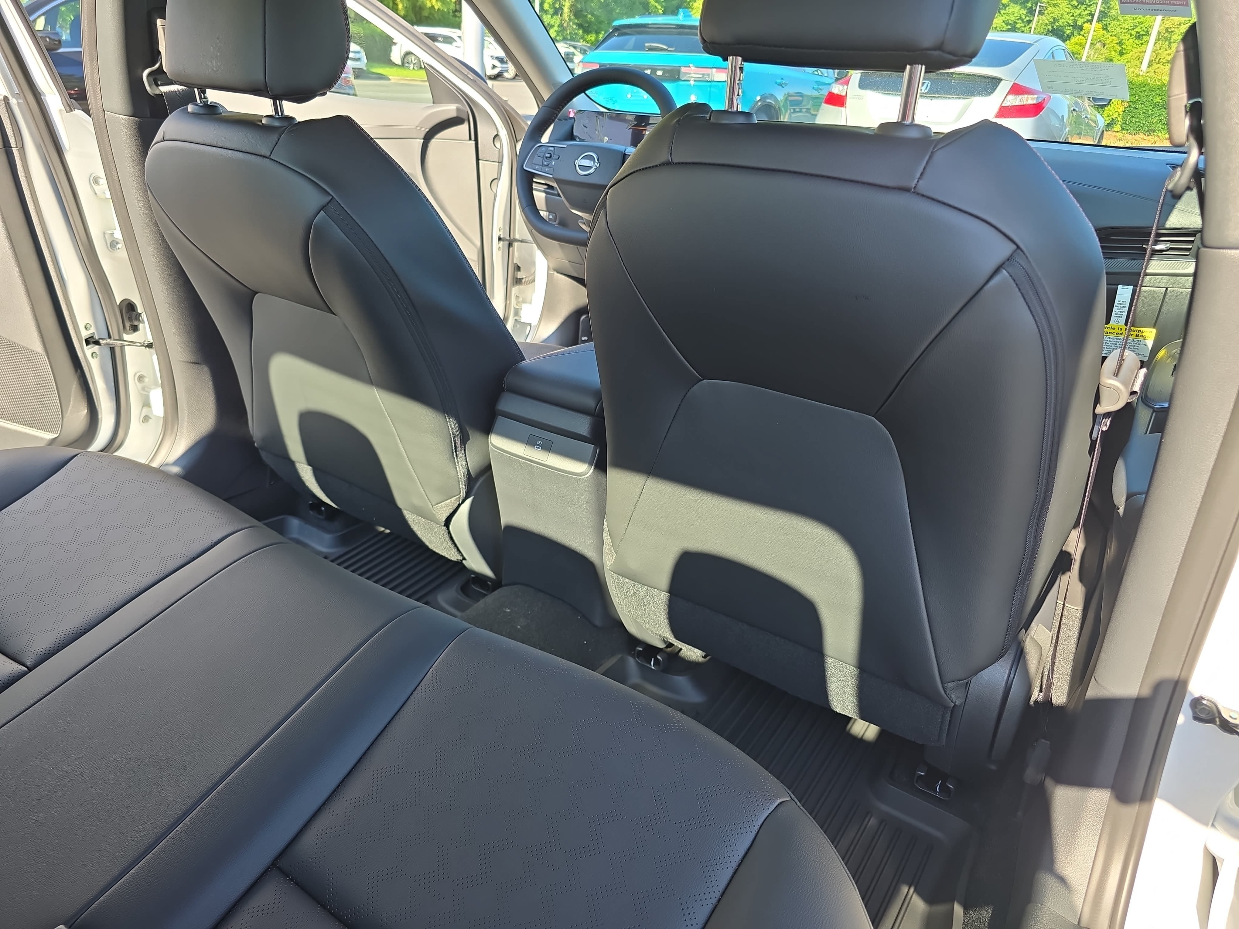 New 2026 Nissan Sentra SR w/ SR Premium Package FWD image 11