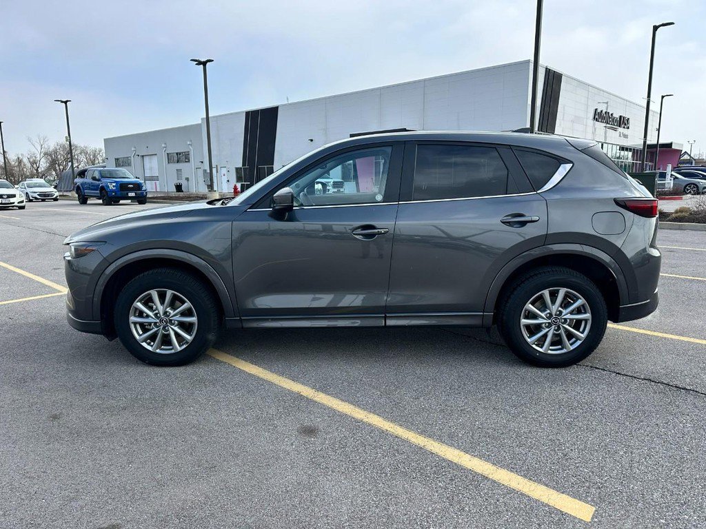 Used 2025 MAZDA CX-5 AWD 2.5 S w/ Preferred Package image 2