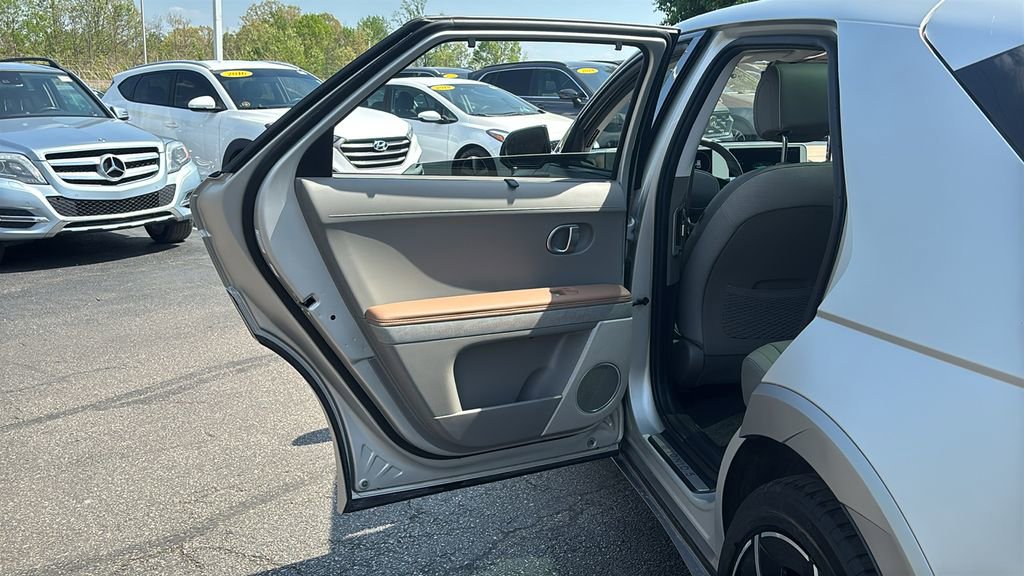 Used 2024 Hyundai Ioniq 5 Limited AWD/4WD image 28