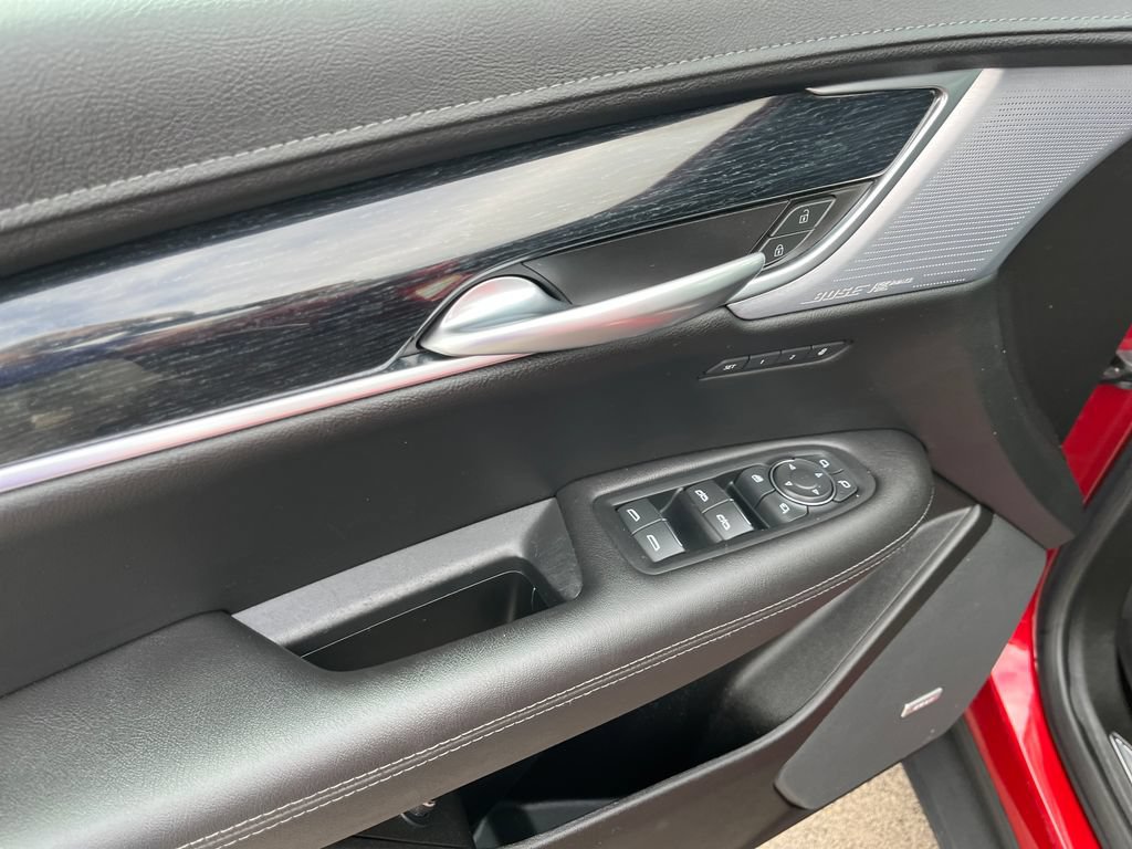 Used 2024 Cadillac XT5 Premium Luxury w/ LPO, Floor Liner Package AWD/4WD image 10