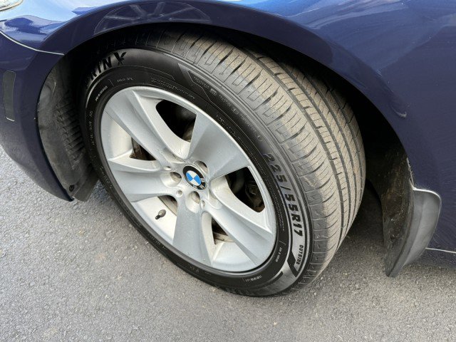 Used 2011 BMW 528i Sedan RWD image 31