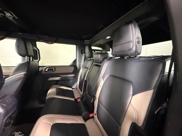 Used 2023 Ford Bronco Wildtrak AWD/4WD image 29