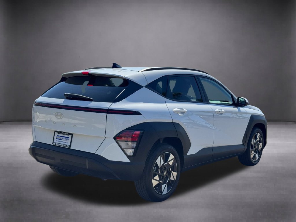 Certified 2025 Hyundai Kona SEL FWD image 8