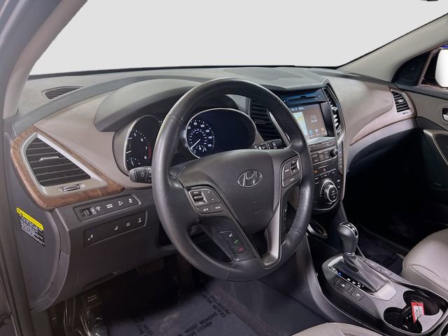 Used 2017 Hyundai Santa Fe Limited image 9