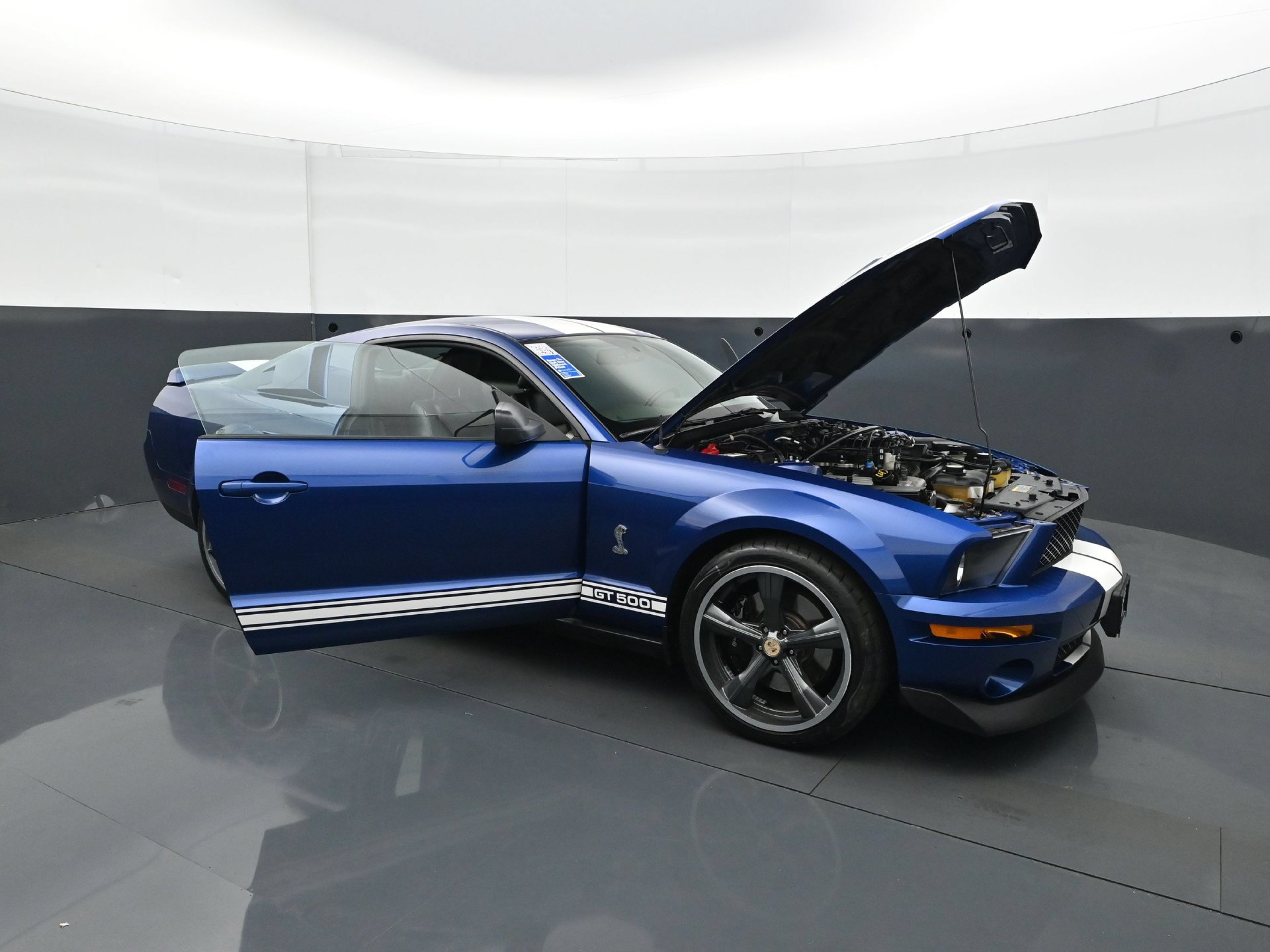 Used 2007 Ford Mustang Shelby GT500 RWD image 35