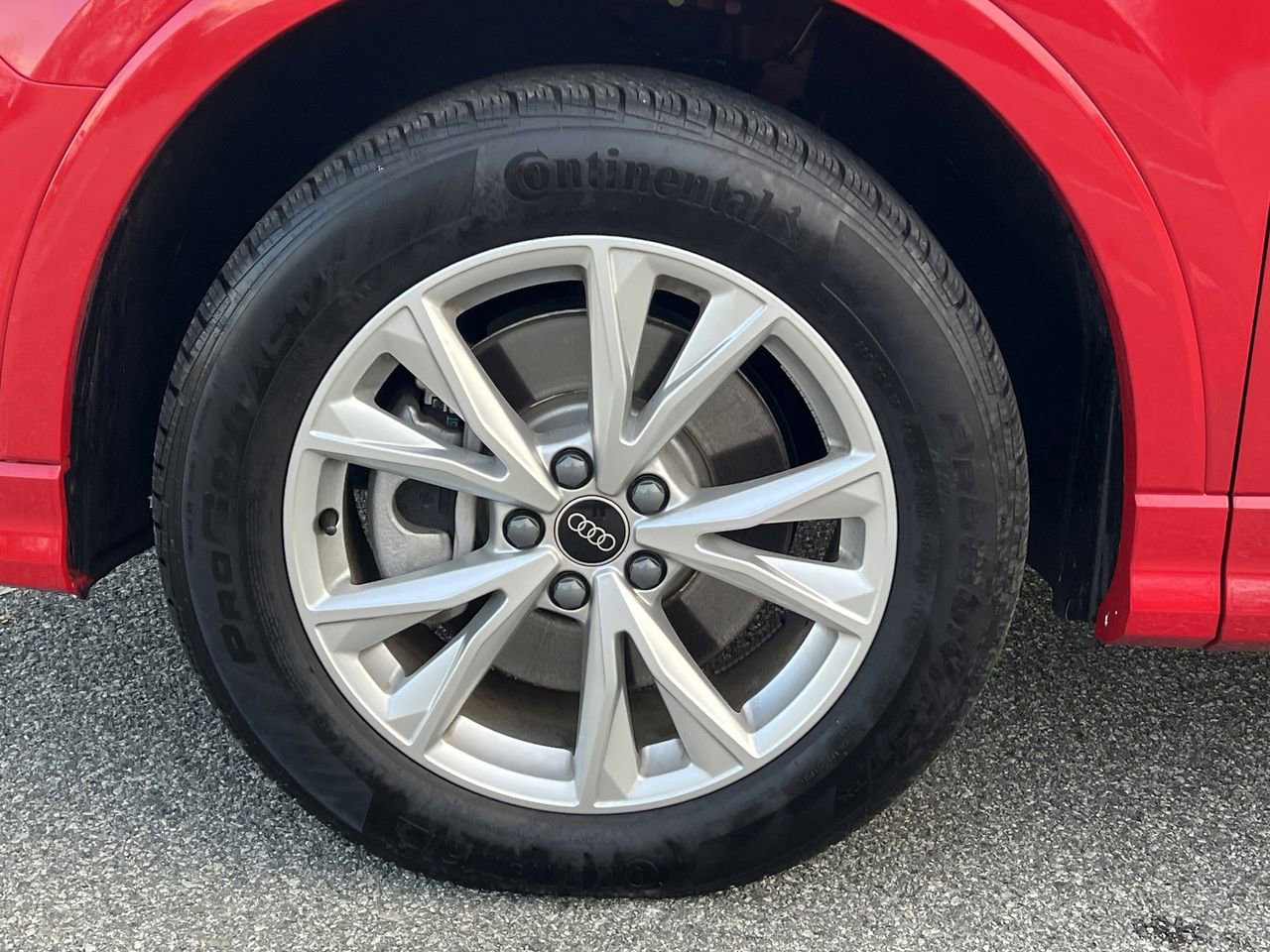 Used 2024 Audi Q3 2.0T Premium image 32