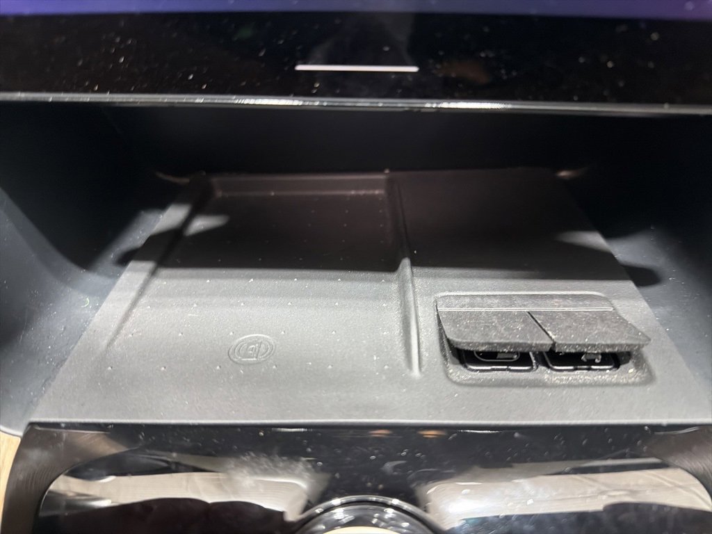 Used 2022 Polestar Polestar 2 w/ Plus Package image 22