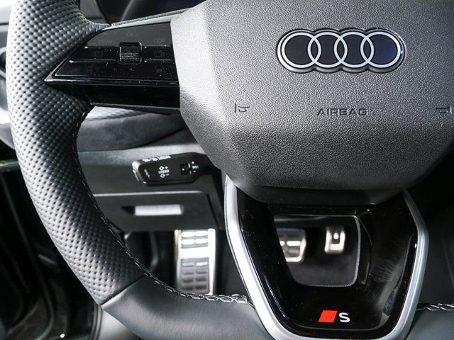 New 2026 Audi SQ5 Premium Plus image 10