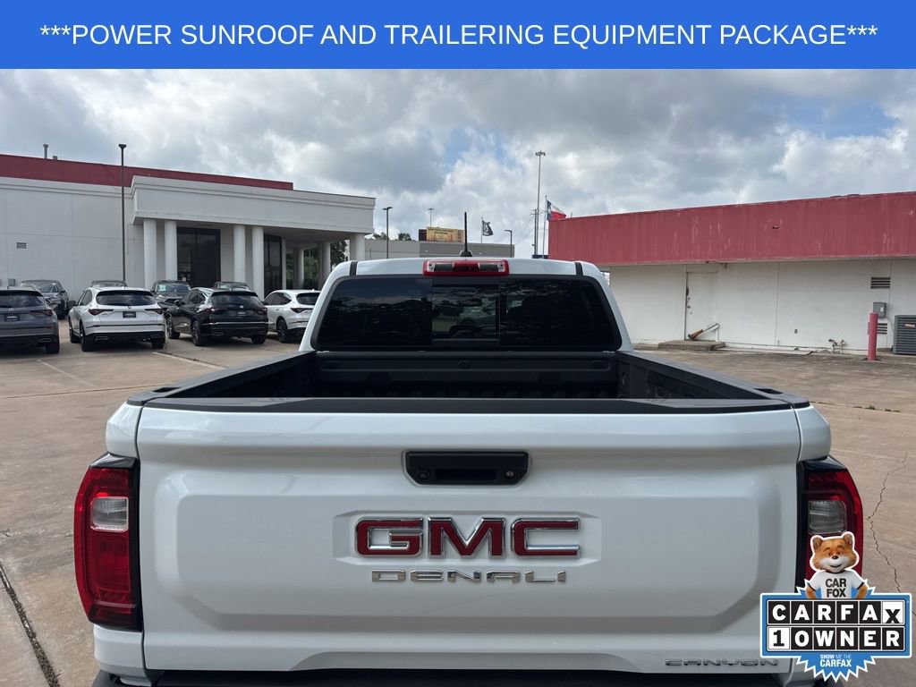 Used 2024 GMC Canyon Denali image 6