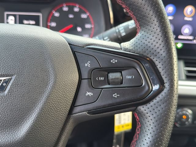 Certified 2024 Chevrolet Trax RS FWD image 23