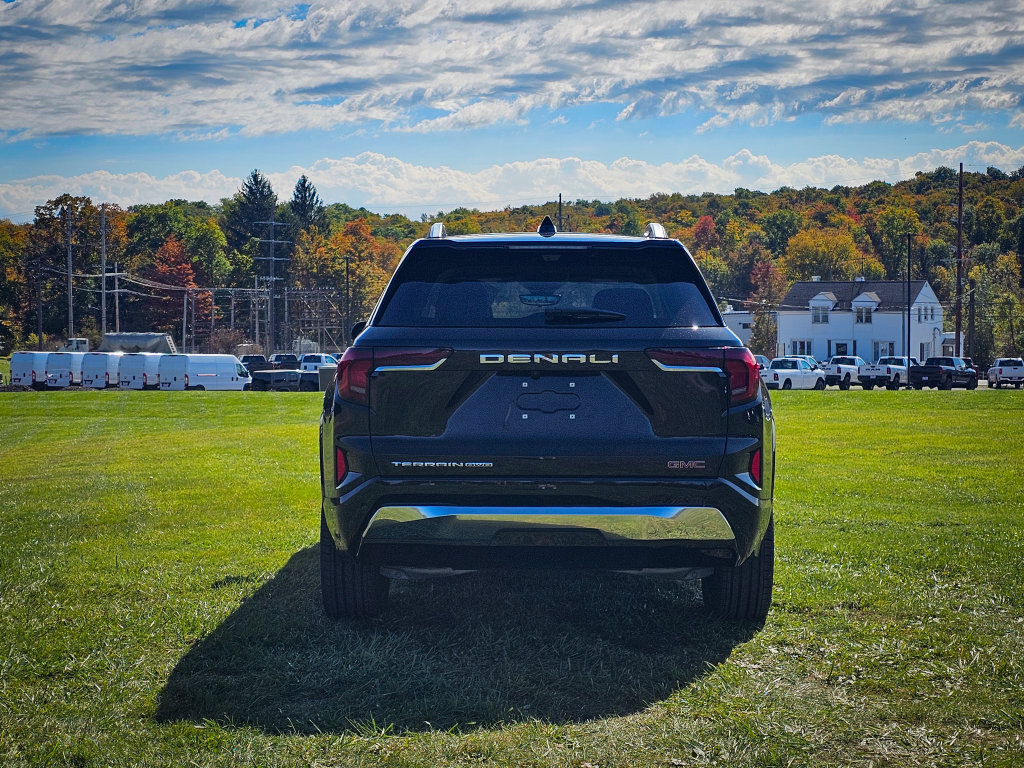 New 2027 GMC Terrain Denali AWD/4WD image 5