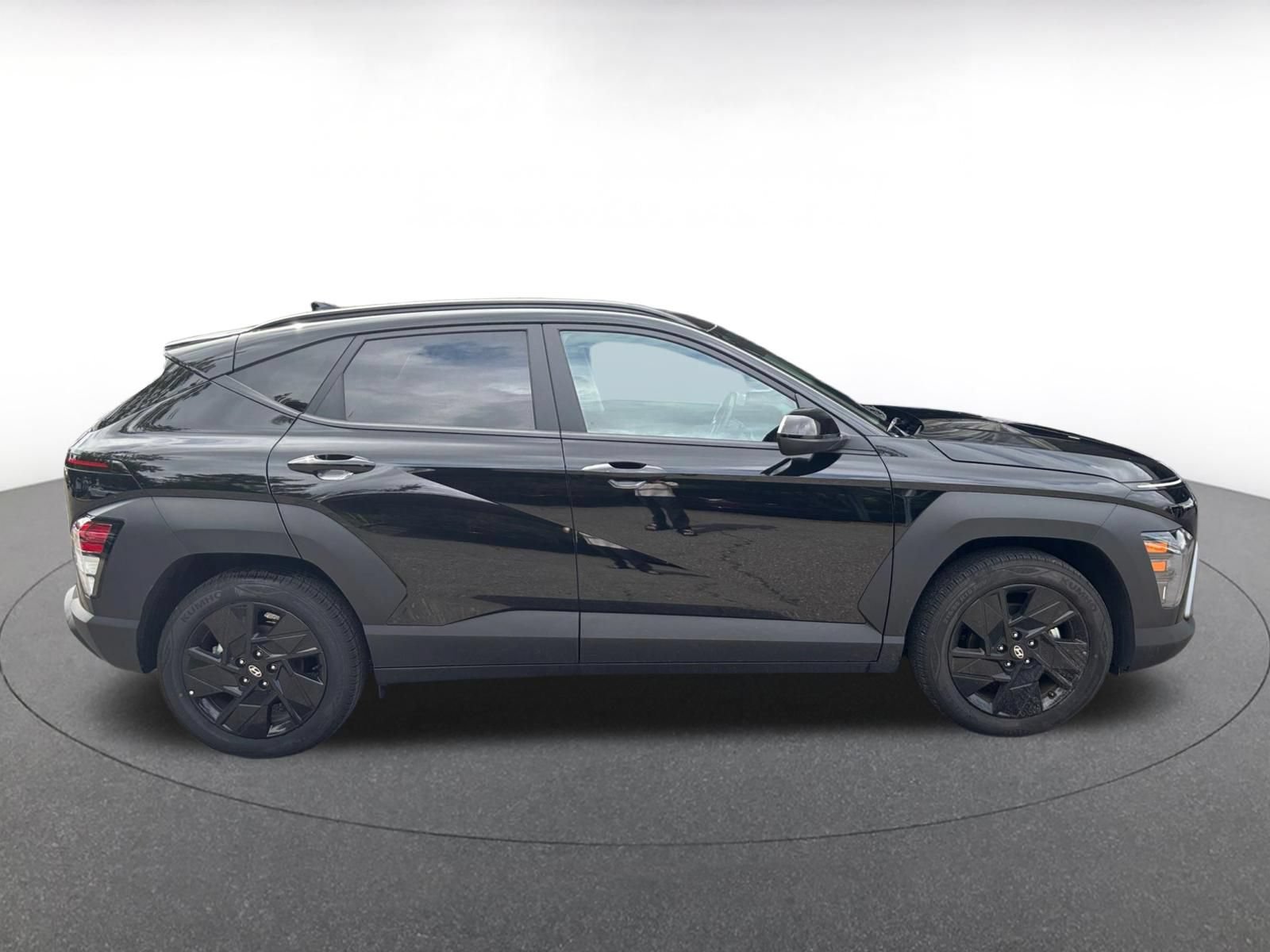 Used 2026 Hyundai Kona SEL Sport FWD image 14