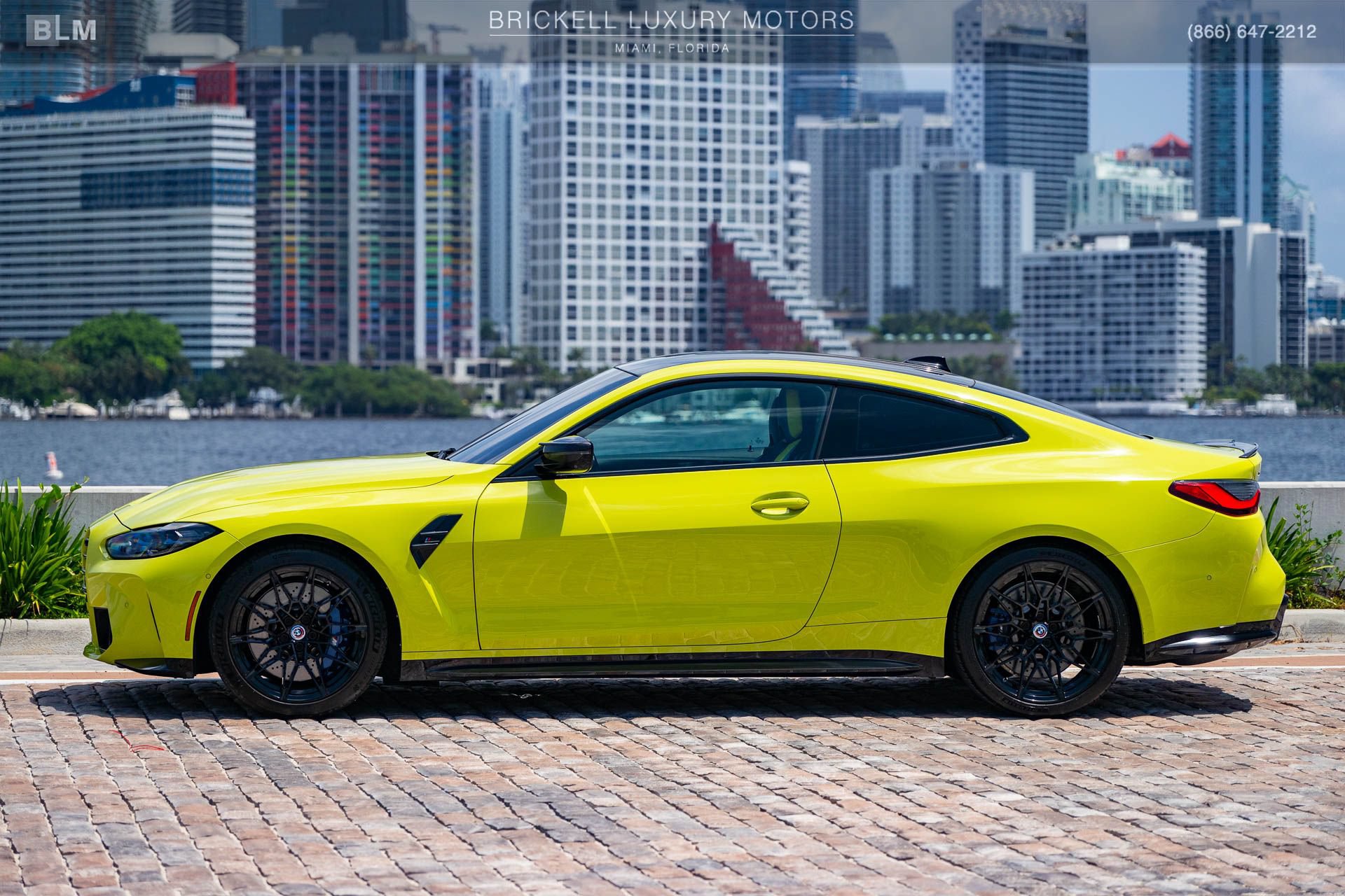 Used 2023 BMW M4 xDrive Competition w/ M Carbon Exterior Package AWD/4WD image 12