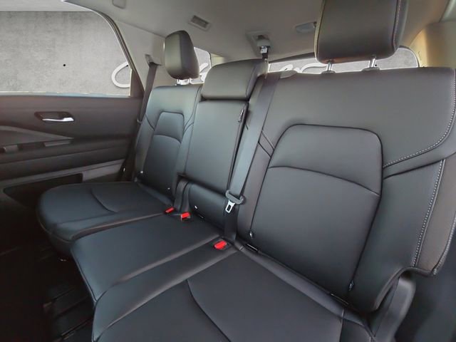 New 2026 Nissan Pathfinder SL image 22