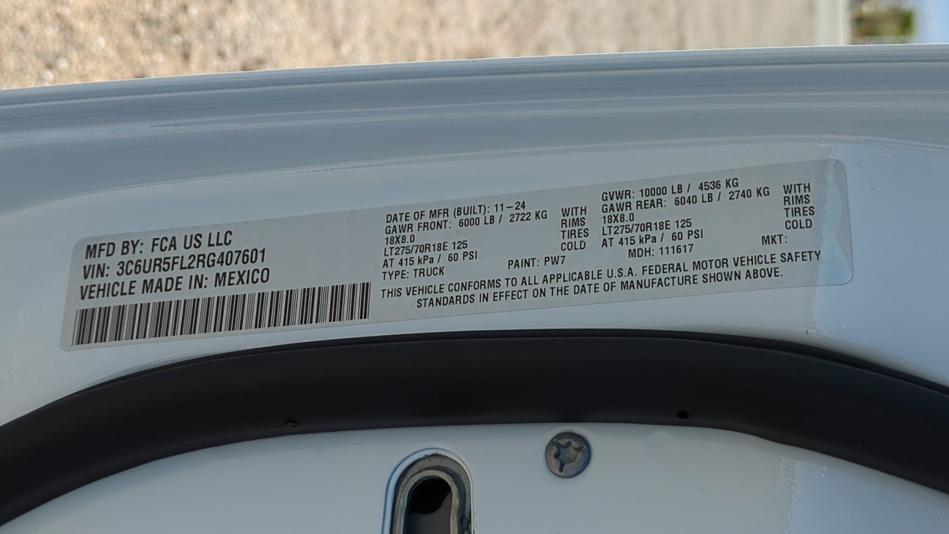 Used 2024 RAM 2500 Laramie w/ Safety Group image 33