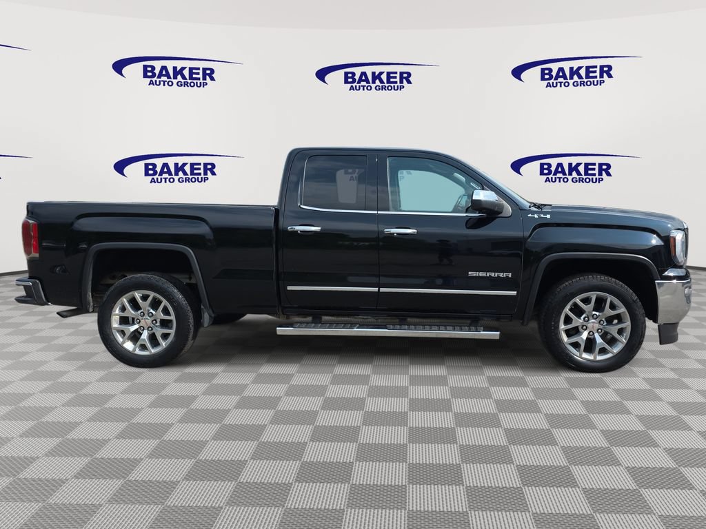 Used 2016 GMC Sierra 1500 SLT w/ SLT Premium Package AWD/4WD image 4
