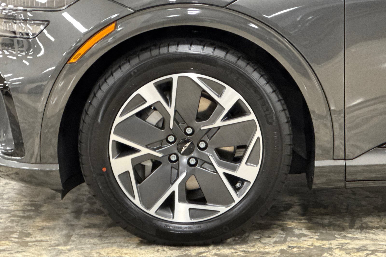 New 2026 Genesis GV60 RWD image 26