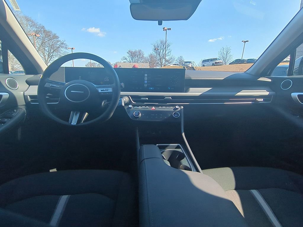Used 2025 Hyundai Sonata SEL image 25