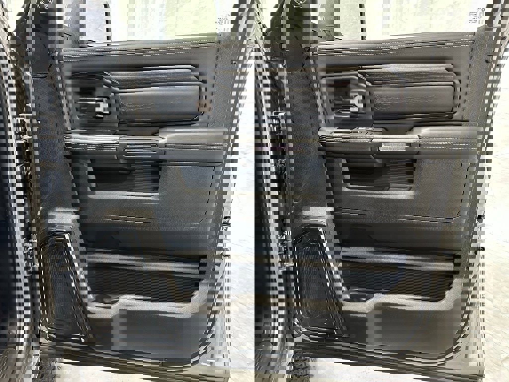 Used 2024 RAM 2500 Limited image 55