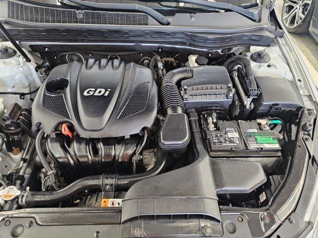 Used 2015 Kia Optima EX image 35