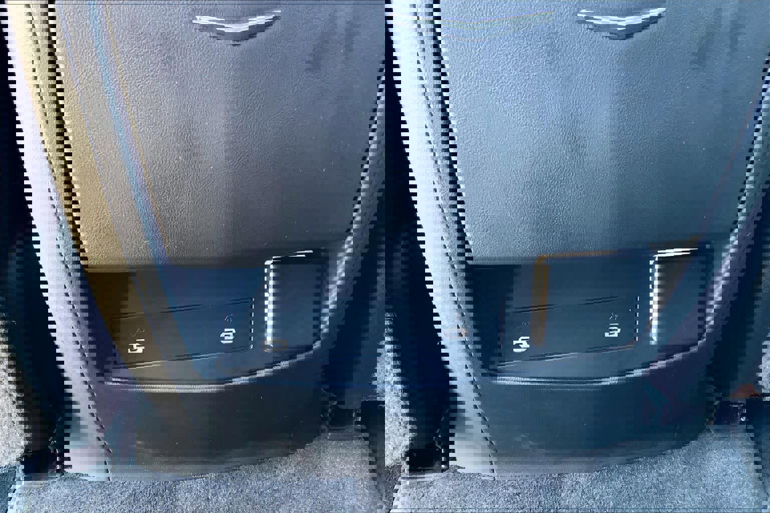 Used 2022 Cadillac Escalade Sport RWD image 34