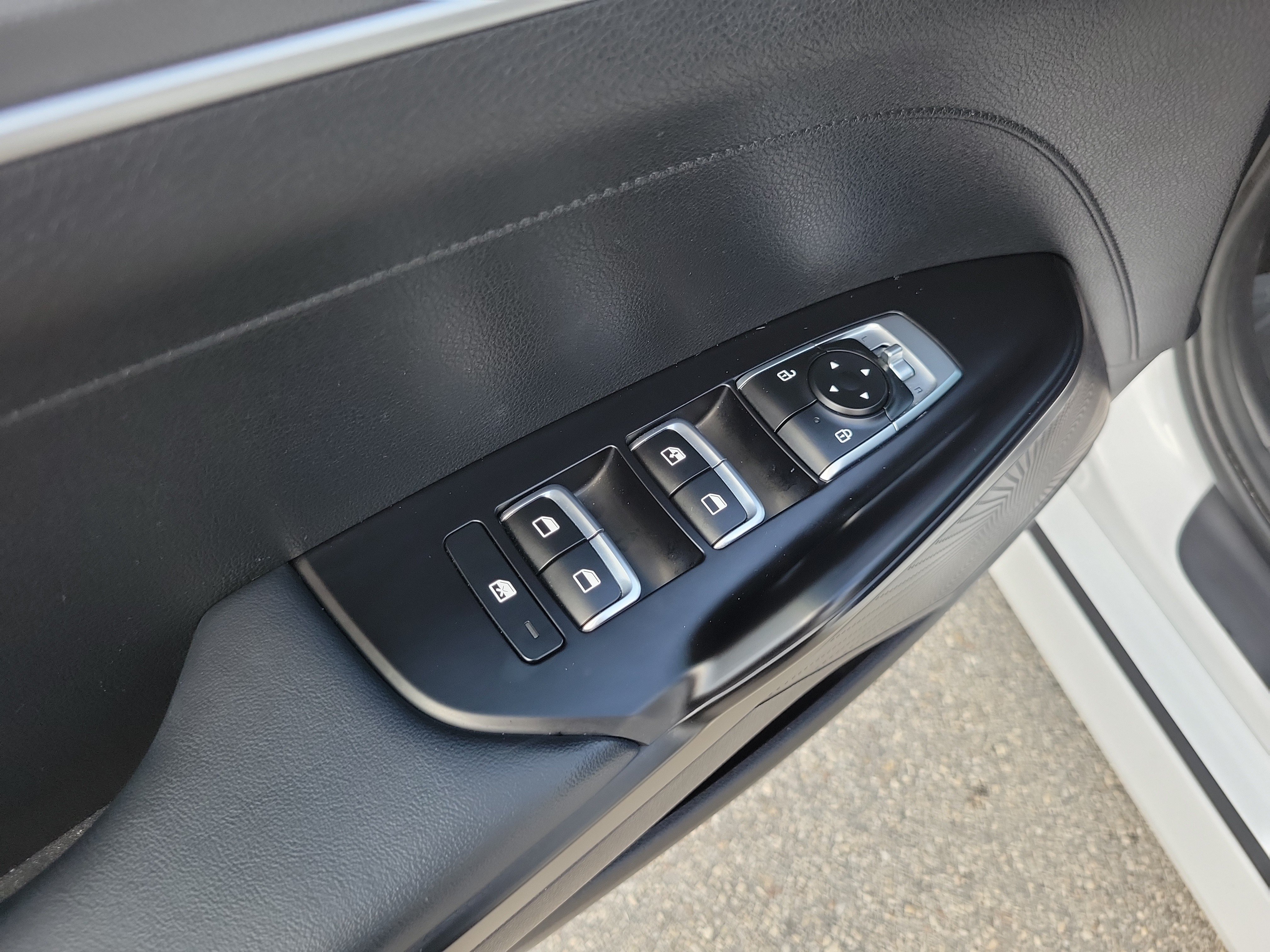 Used 2024 Kia K5 GT-Line w/ GT-Line Premium Package FWD image 22