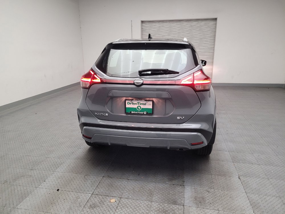 Used 2023 Nissan Kicks SV FWD image 7