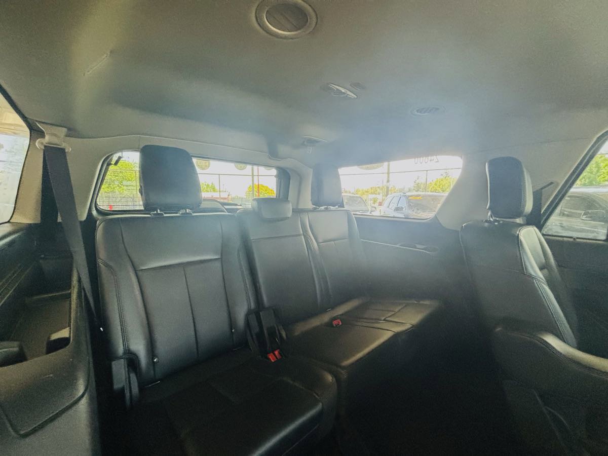 Used 2024 Ford Expedition Max XLT AWD/4WD image 33