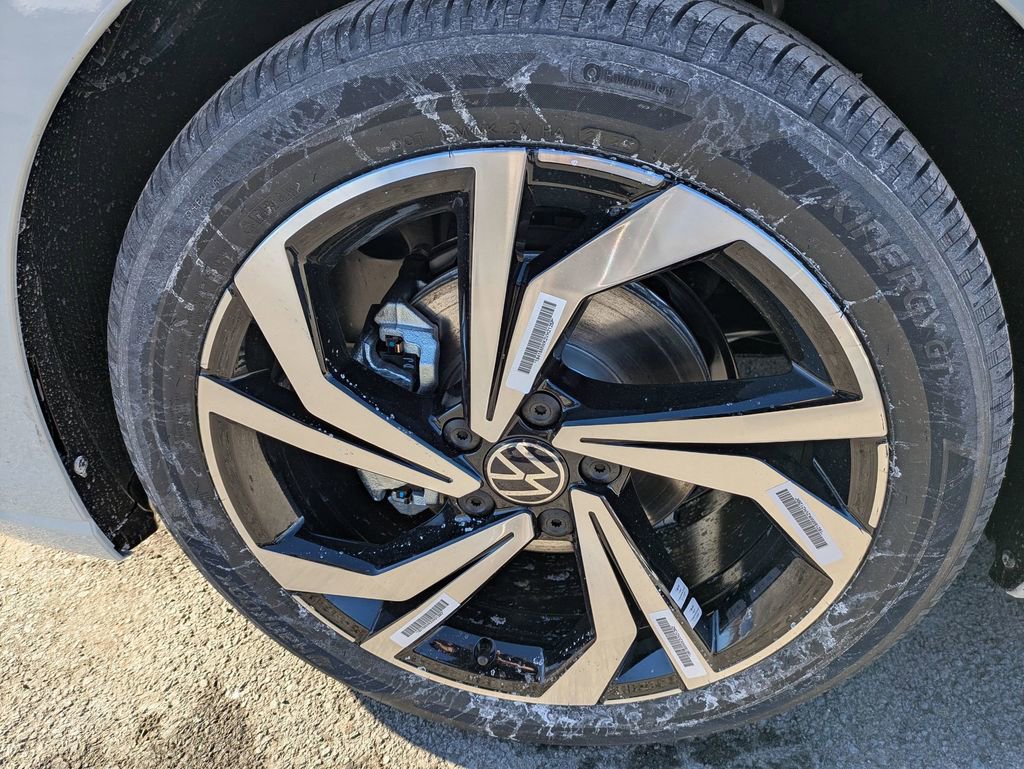 New 2026 Volkswagen Jetta SEL image 9