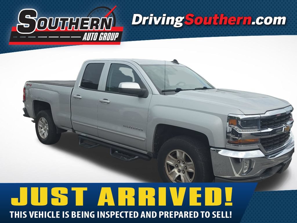 Used 2017 Chevrolet Silverado 1500 LT w/ All Star Edition AWD/4WD image 1