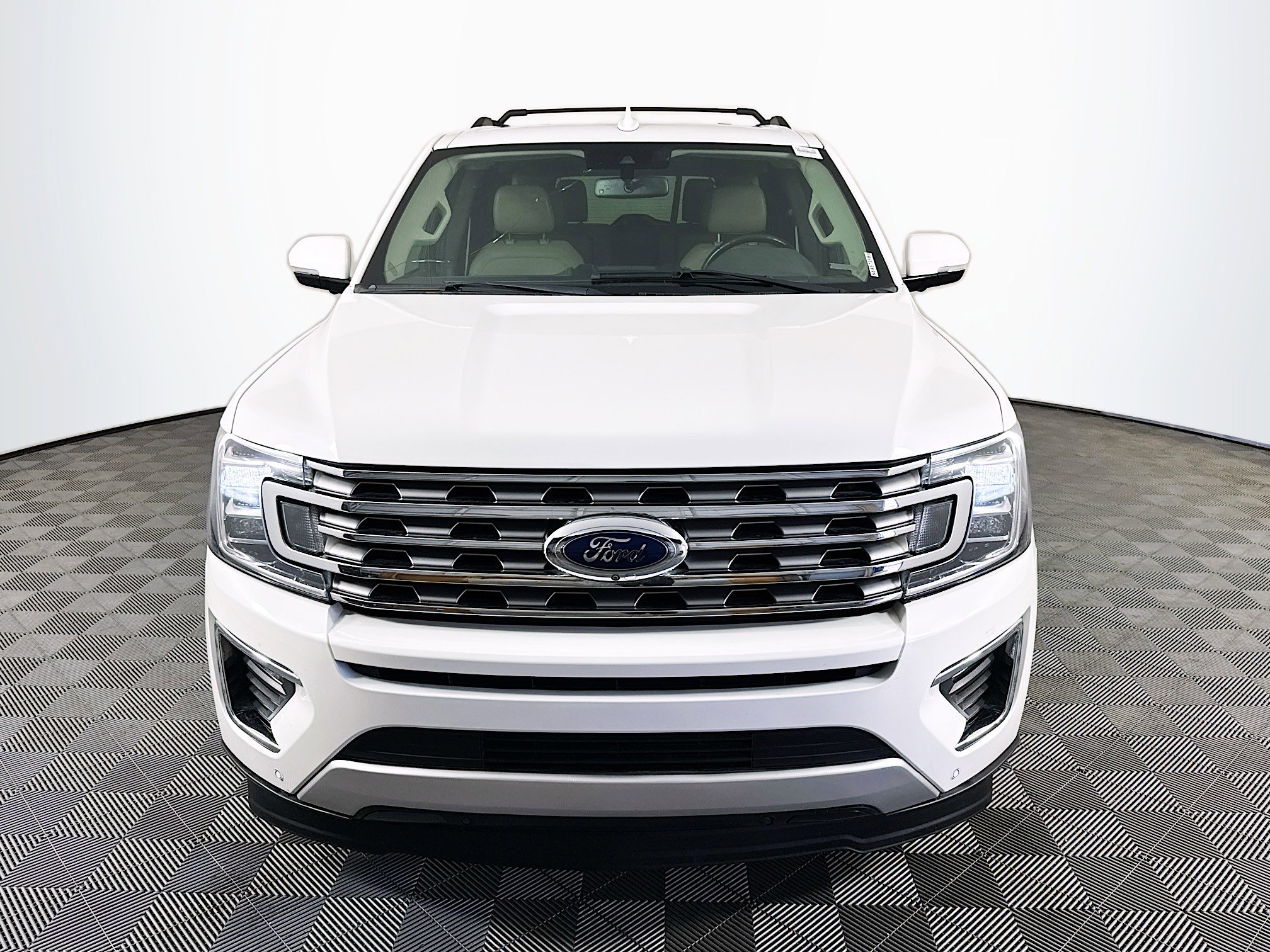 Used 2021 Ford Expedition Limited RWD image 2