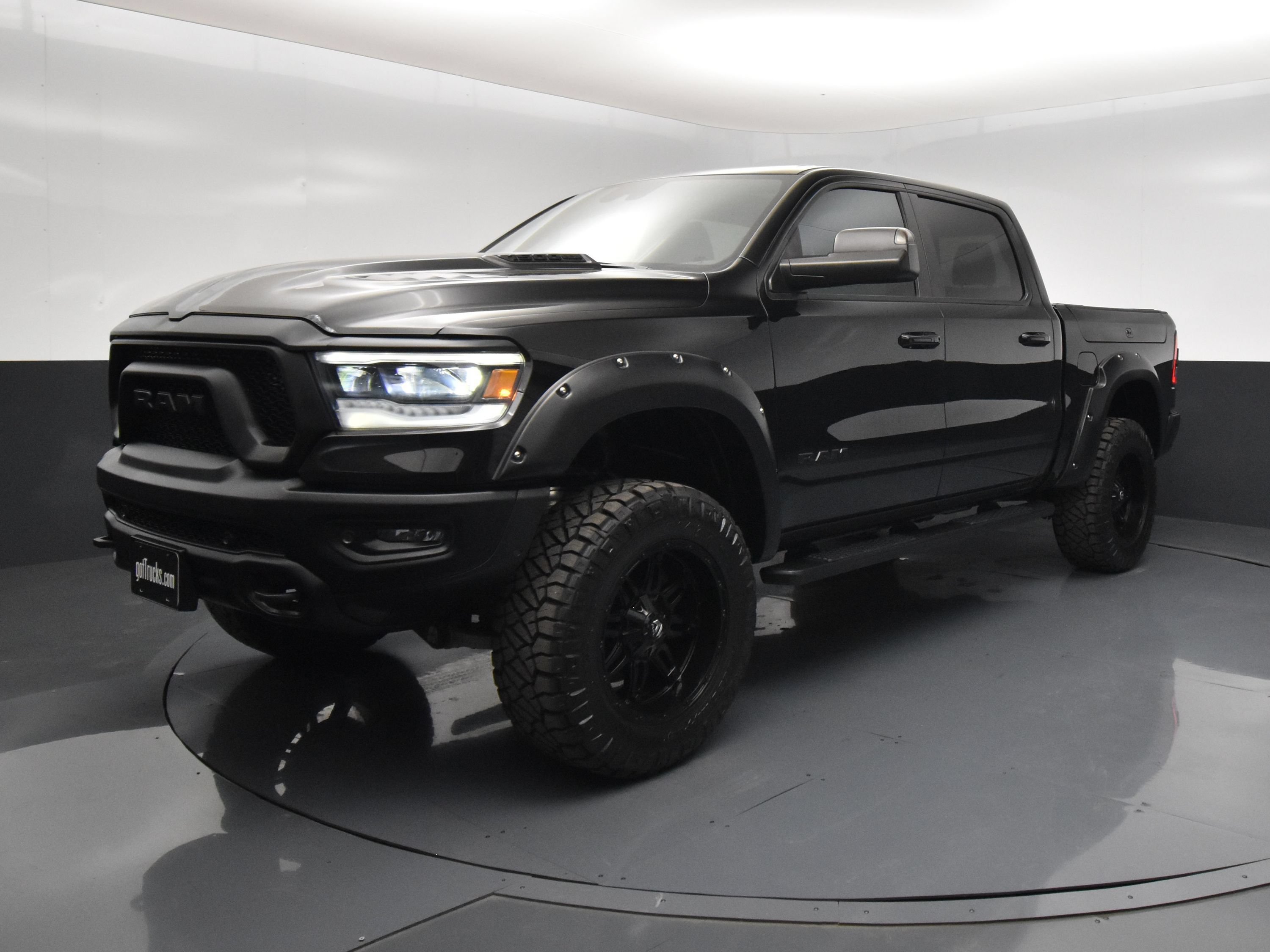Used 2020 RAM 1500 Rebel w/ Rebel Level 2 Equipment Group AWD/4WD image 2