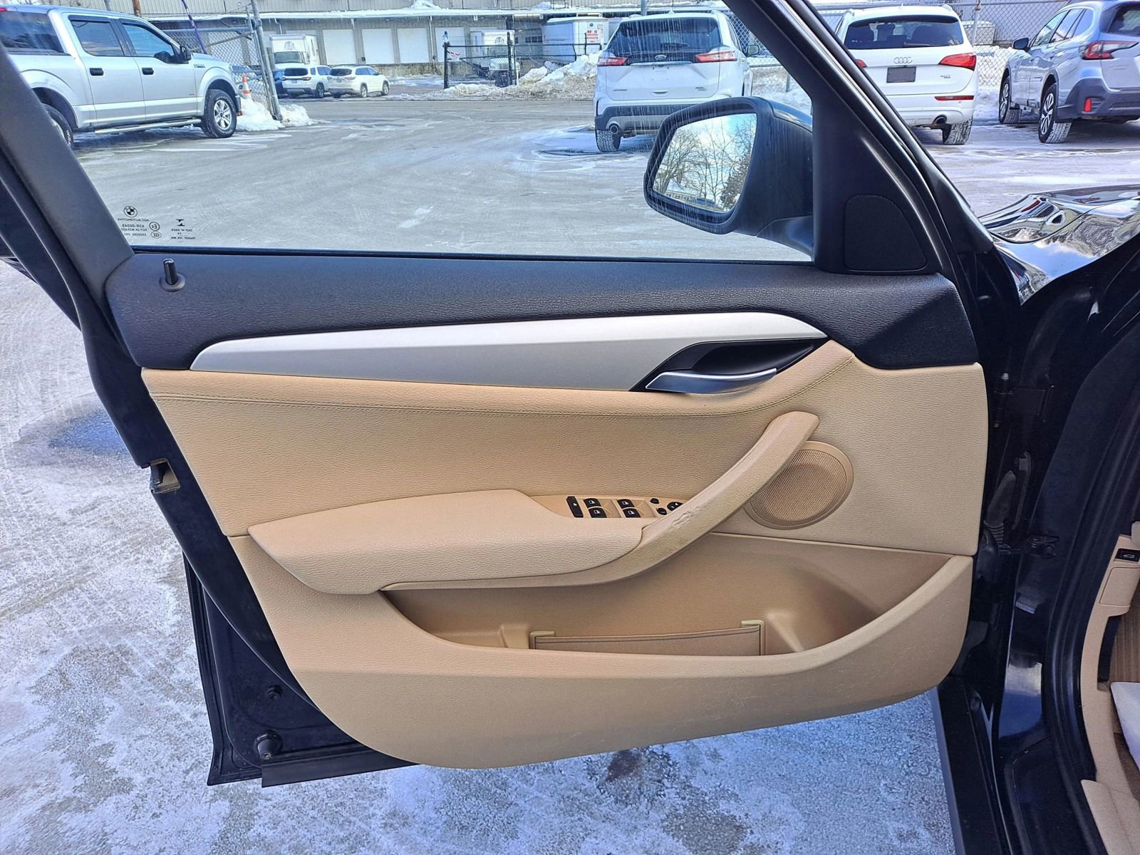 Used 2015 BMW X1 xDrive28i image 12