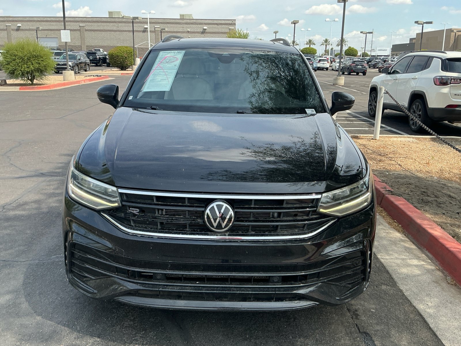Used 2022 Volkswagen Tiguan SE R-Line FWD image 23