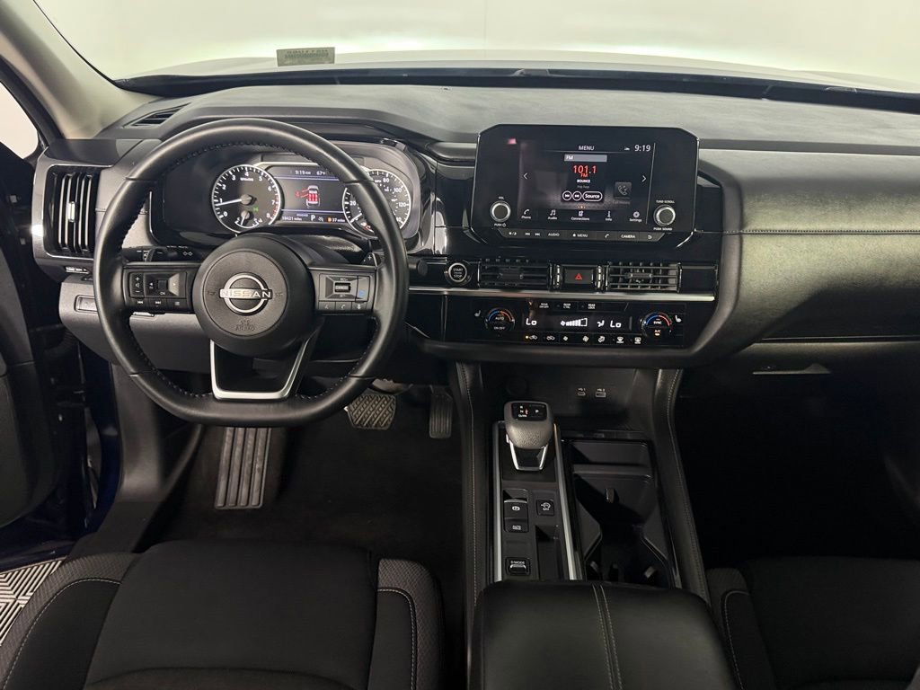 Used 2024 Nissan Pathfinder SV w/ Cargo Package FWD image 14
