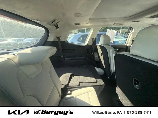 Certified 2021 Kia Telluride SX w/ SX Prestige Package AWD/4WD image 14