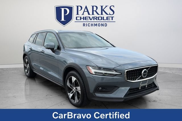 Used 2024 Volvo V60 B5 Cross Country Plus