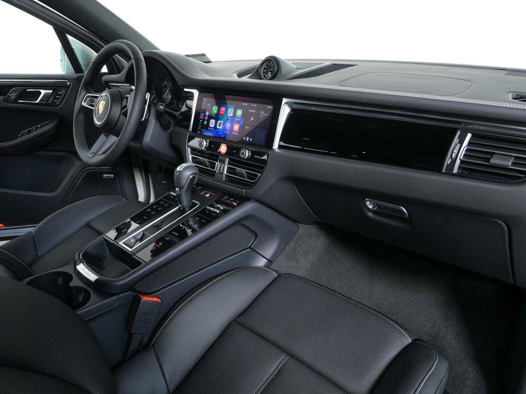 New 2026 Porsche Macan S AWD/4WD image 18