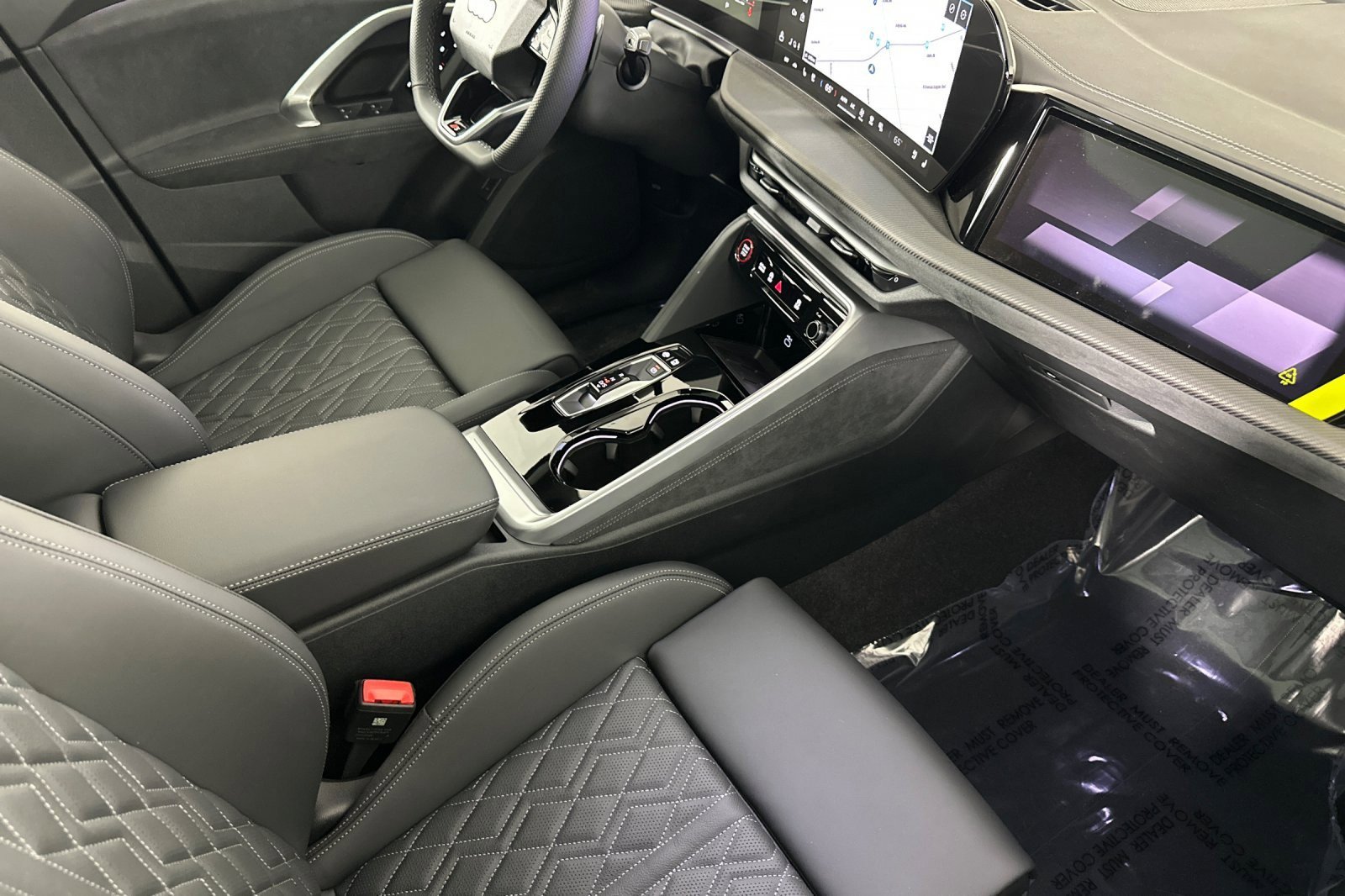 New 2025 Audi SQ5 Prestige image 15