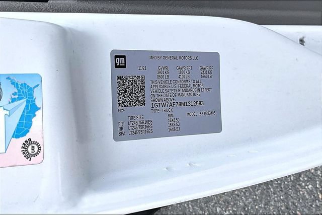 Used 2021 GMC Savana 2500 w/ Enhanced Convenience Package RWD image 19