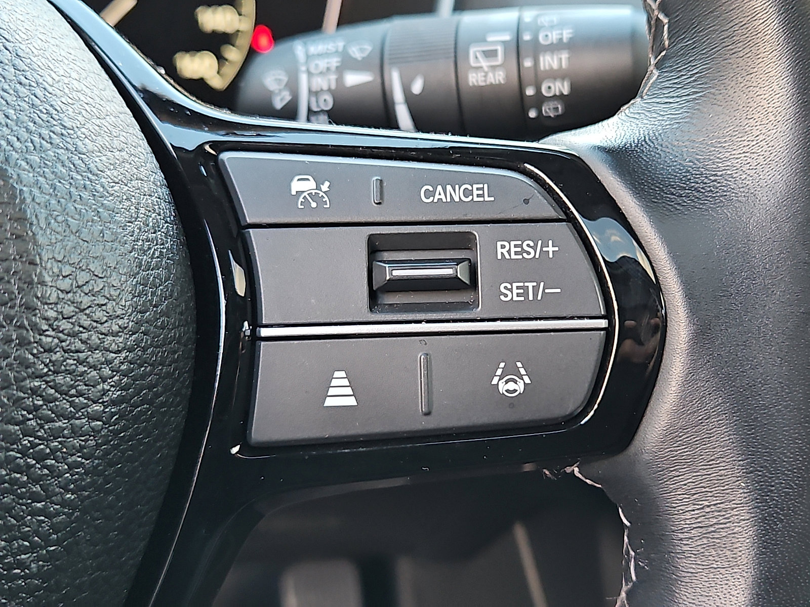 Used 2024 Honda Civic EX-L image 26