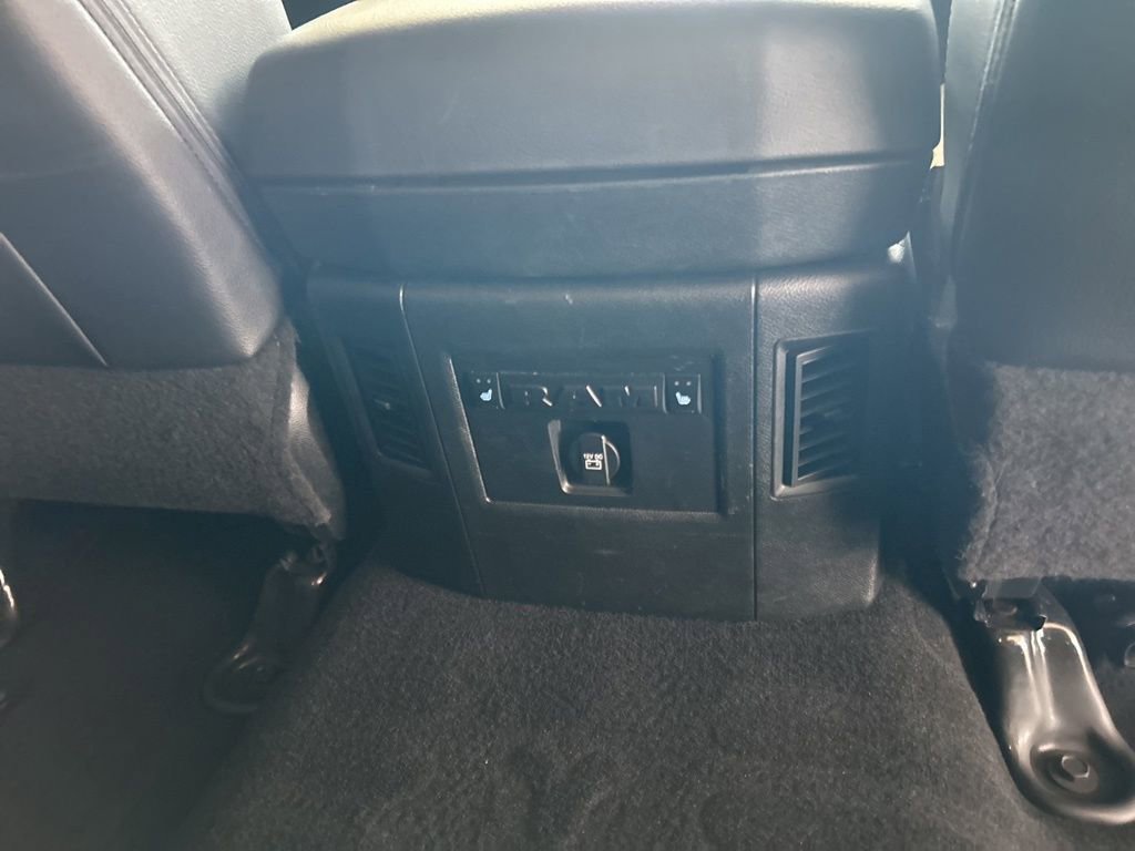 Used 2018 RAM 1500 Laramie w/ Convenience Group image 32