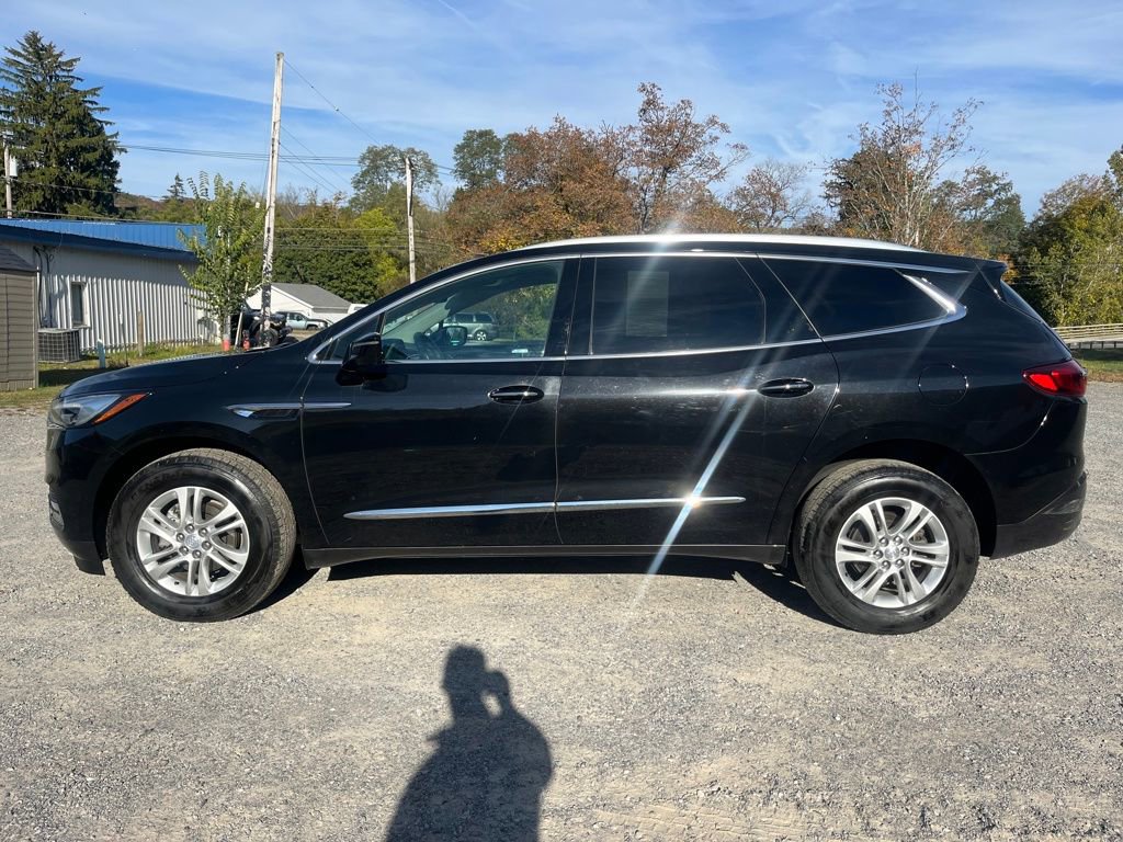 Used 2021 Buick Enclave Essence image 13