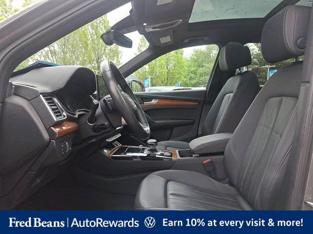 Used 2023 Audi Q5 2.0T Premium w/ Convenience Package AWD/4WD image 14