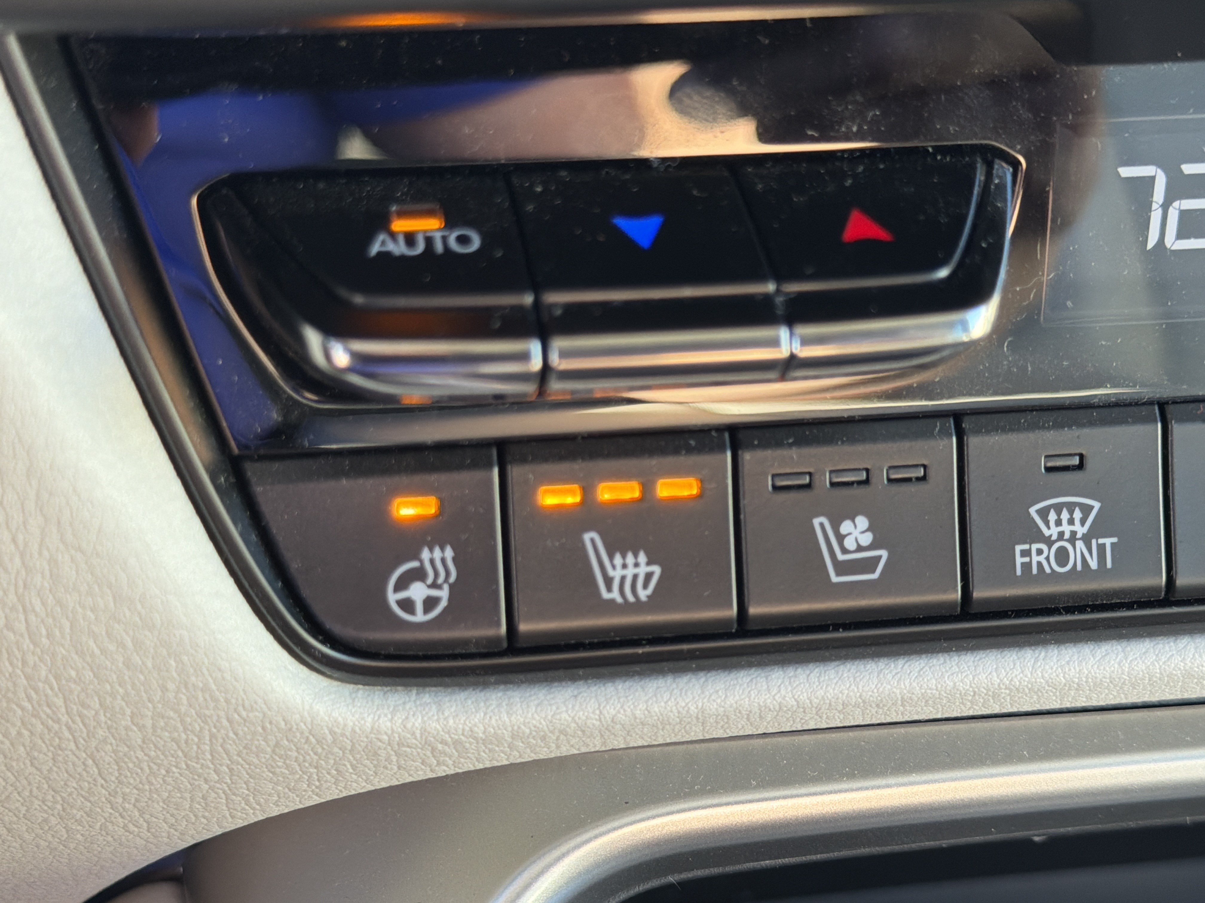 Certified 2026 MAZDA CX-90 Plug-In Hybrid w/ Premium Plus AWD/4WD image 25