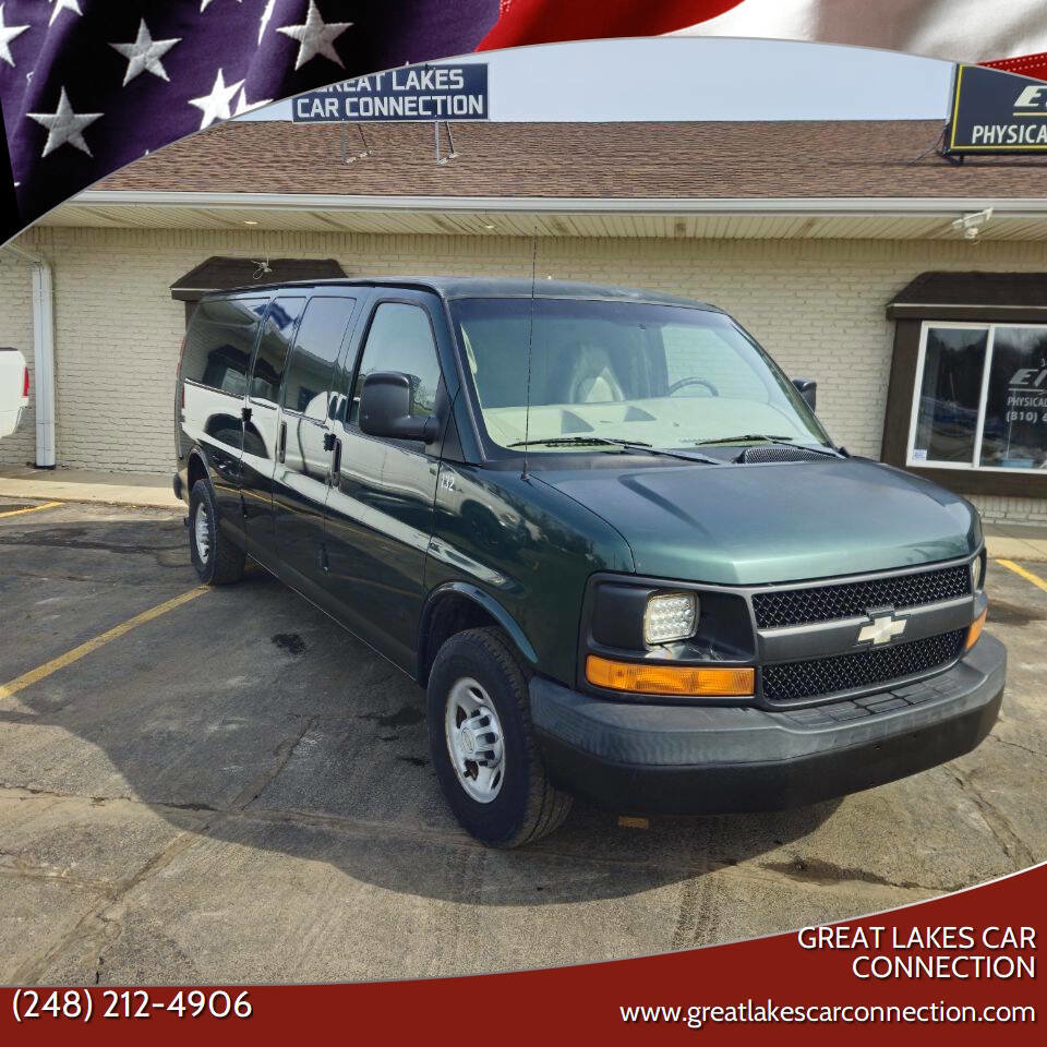 Used 2008 Chevrolet Express 3500 Extended image 1